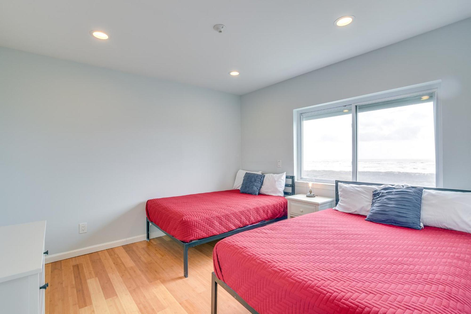 סרפסייד ביץ' Ocean-View Surfside Home With Boardwalk To Beach! מראה חיצוני תמונה